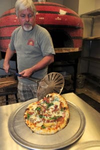 Earth and Stone Wood Fired Pizza Opens At Campus No. 805